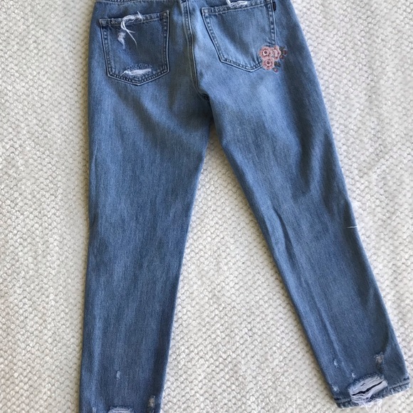 Garage Embroidered Floral Mom Jeans size 1 - Picture 6 of 9